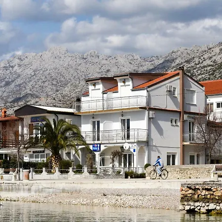 Daire Apartmani Fontana Zadar