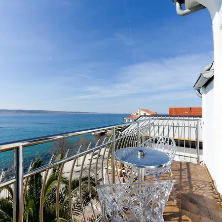 Apartmani Fontana Daire *
