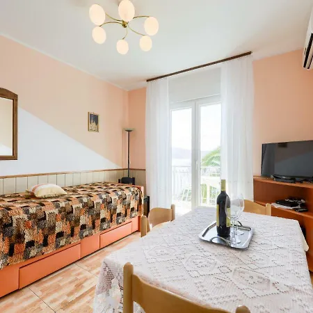 Apartmani Fontana Daire *